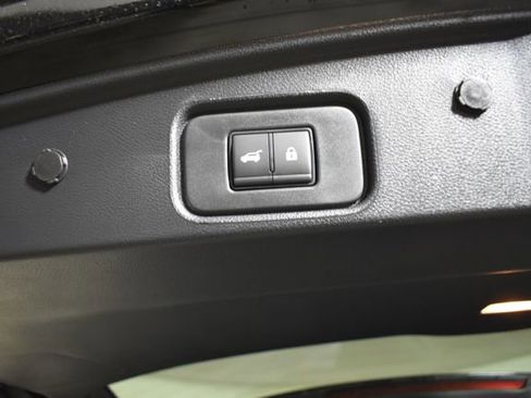 New 2026 Nissan Pathfinder SV AWD/4WD image 33