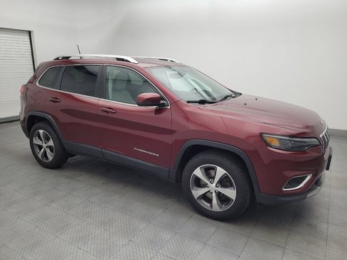 Used 2019 Jeep Cherokee Limited AWD/4WD image 11