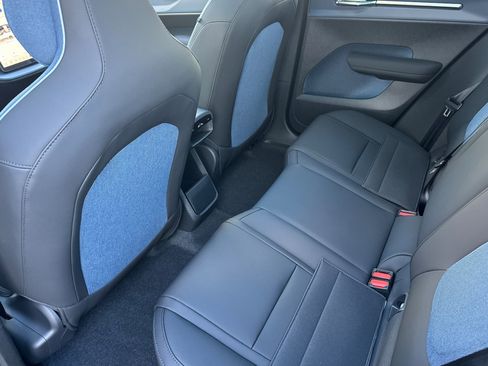 New 2026 Volvo EX30 Ultra w/ Climate Package image 10