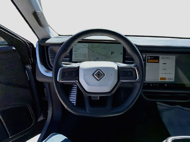 Used 2024 Rivian R1S Adventure Dual AWD/4WD image 38
