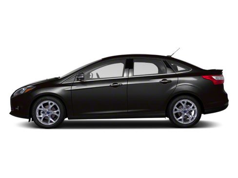 Used 2013 Ford Focus SE FWD image 1