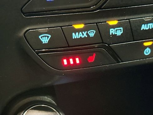 Used 2019 Ford Ranger Lariat w/ Equipment Group 501A Mid image 21