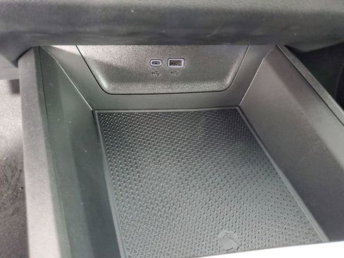 New 2026 Chevrolet Equinox ACTIV FWD image 19