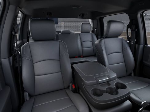 New 2026 RAM 2500 Tradesman AWD/4WD image 11
