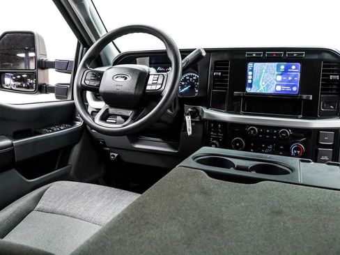 Used 2024 Ford F250 XLT image 23