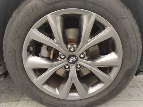 Used 2018 Hyundai Santa Fe Sport w/ 2.0T Ultimate Tech Package 05 AWD/4WD image 31