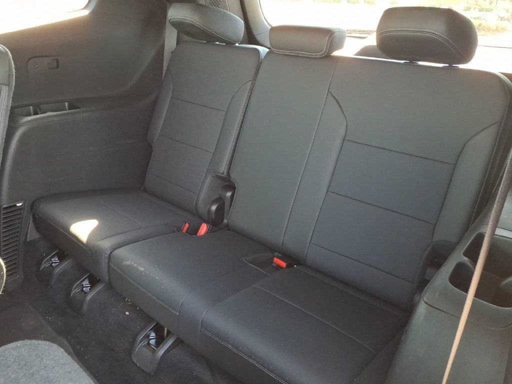 Used 2025 Buick Enclave Preferred w/ Trailering Package, 5000 lbs. AWD/4WD image 9