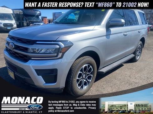 Certified 2022 Ford Expedition XLT image 4