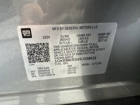 Used 2025 GMC Acadia Elevation image 29