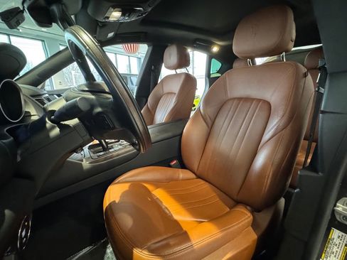 Used 2019 Maserati Levante image 22
