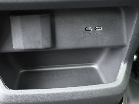 New 2025 Chevrolet Silverado EV LT image 28