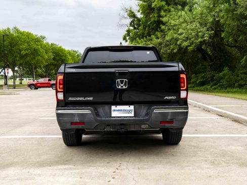 Used 2019 Honda Ridgeline Sport image 8