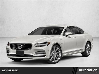 Used 2018 Volvo S90 T8 Inscription w/ Convenience Package