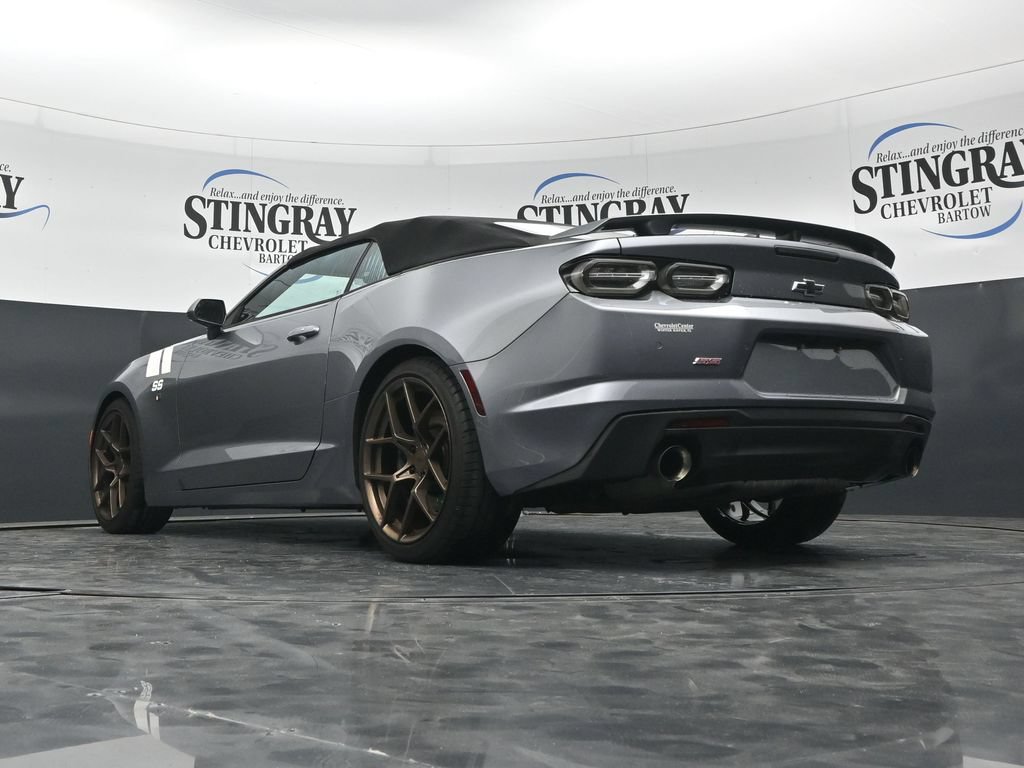 Used 2020 Chevrolet Camaro SS RWD image 29