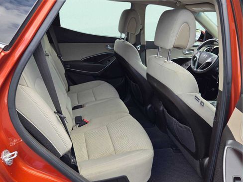 Used 2017 Hyundai Santa Fe Sport FWD image 18