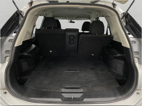 Used 2015 Nissan Rogue SV FWD image 6