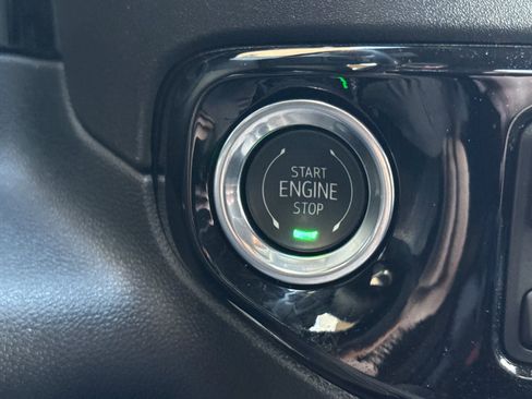 New 2026 GMC Sierra 1500 Elevation image 22