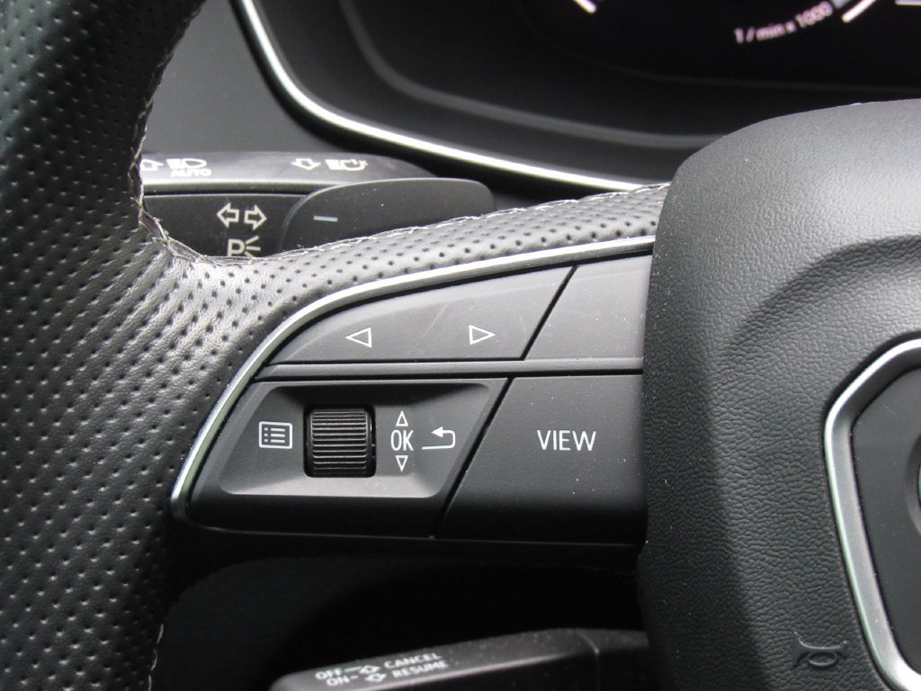 Used 2022 Audi SQ5 Premium Plus w/ Premium Plus Package AWD/4WD image 25