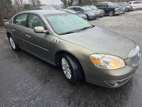 Used 2011 Buick Lucerne CXL w/ Driver Confidence Package image 3