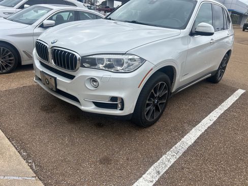 Used 2017 BMW X5 sDrive35i image 3