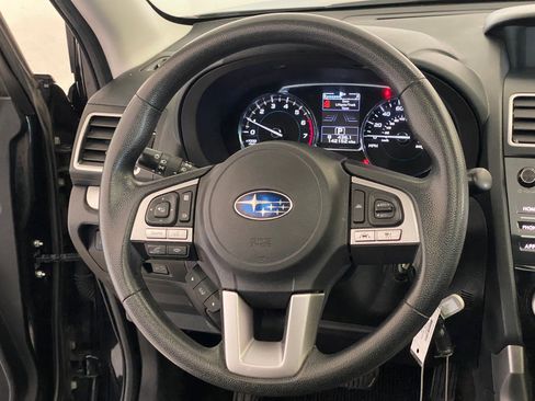 Used 2018 Subaru Forester 2.5i Premium image 16