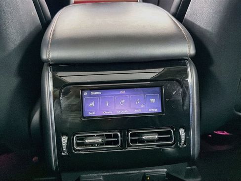 Used 2023 Lincoln Aviator Reserve w/ Equipment Group 201A RWD image 25