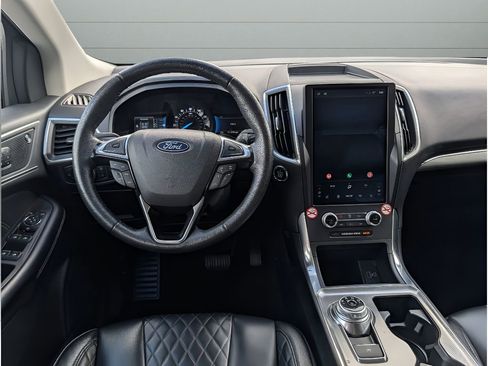 Used 2024 Ford Edge Titanium AWD/4WD image 29