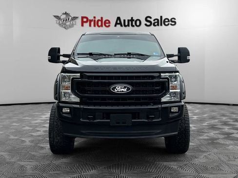 Used 2022 Ford F250 Lariat w/ Lariat Ultimate Package AWD/4WD image 2