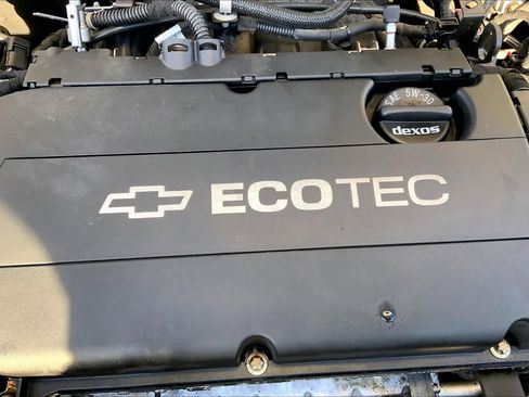 Used 2014 Chevrolet Cruze LS image 33