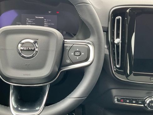 Used 2023 Volvo C40 P8 Recharge Ultimate AWD/4WD image 42