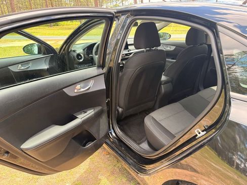 Used 2024 Kia Forte LXS FWD image 24