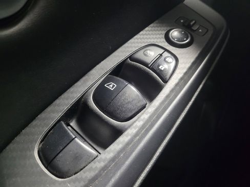 Used 2023 Nissan Sentra SV FWD image 27