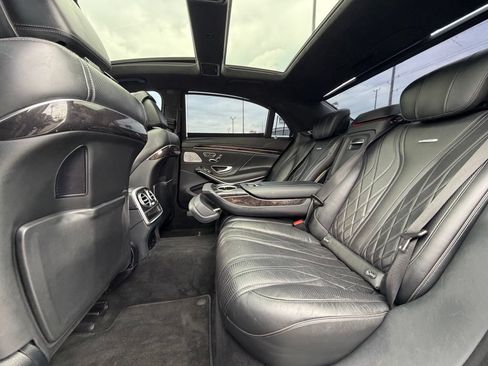 Used 2016 Mercedes-Benz S 63 AMG 4MATIC Sedan image 23