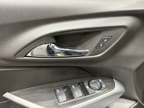 Used 2025 Chevrolet Trax LS image 16