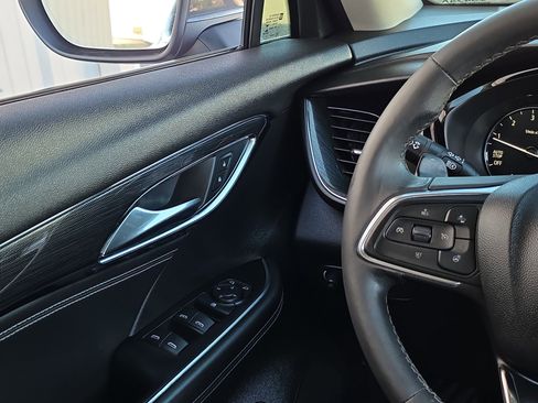 Used 2022 Buick Envision Preferred image 30