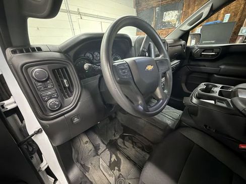 Certified 2024 Chevrolet Silverado 1500 Custom image 11