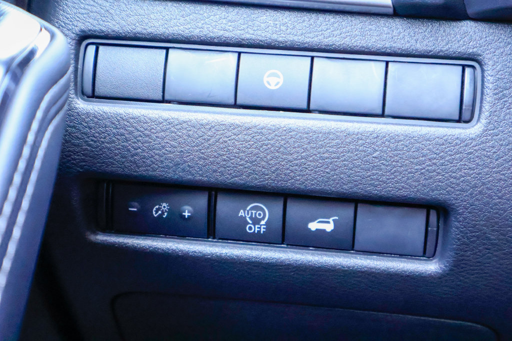 New 2026 Nissan Rogue SV FWD image 15