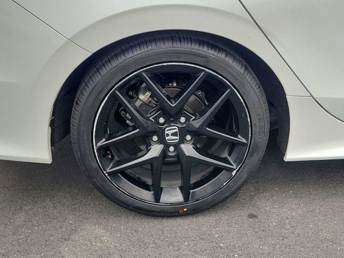 Used 2022 Honda Civic Sport image 6