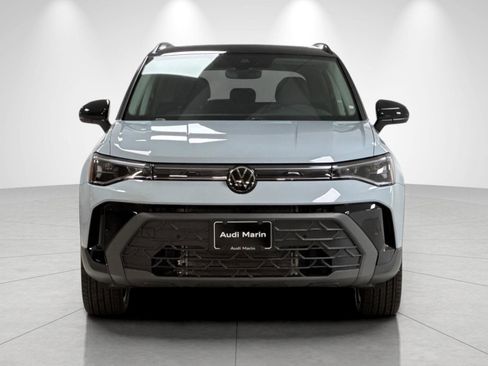 New 2026 Volkswagen Taos SE AWD/4WD image 8