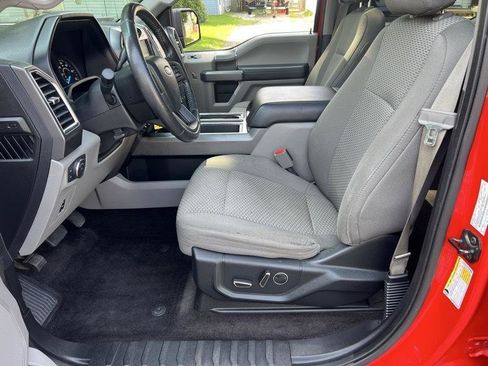 Used 2016 Ford F150 XLT w/ Equipment Group 302A Luxury AWD/4WD image 9