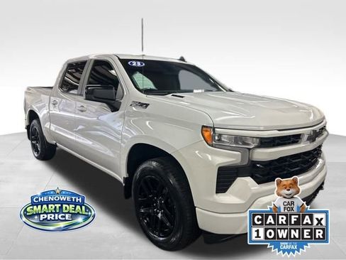 Used 2023 Chevrolet Silverado 1500 RST image 7