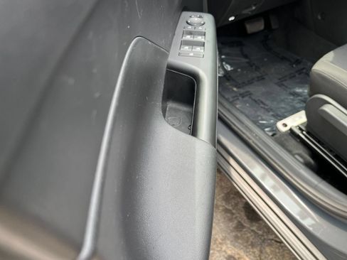 Used 2026 Hyundai Kona SEL Sport FWD image 18