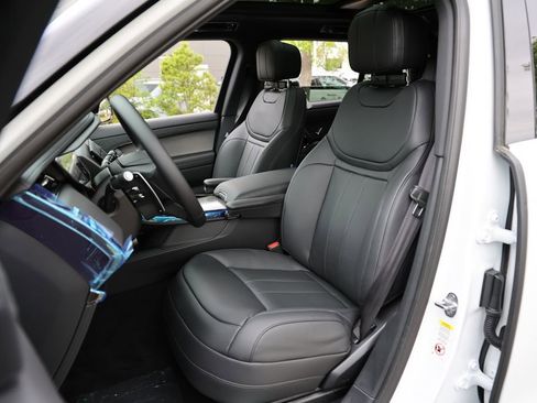 New 2026 Land Rover Range Rover Sport SE AWD/4WD image 18