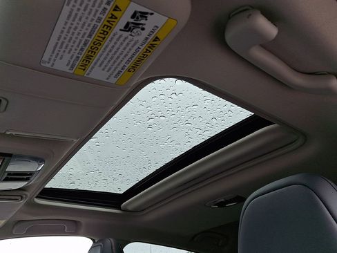 Used 2024 Subaru Crosstrek 2.5i Limited image 15