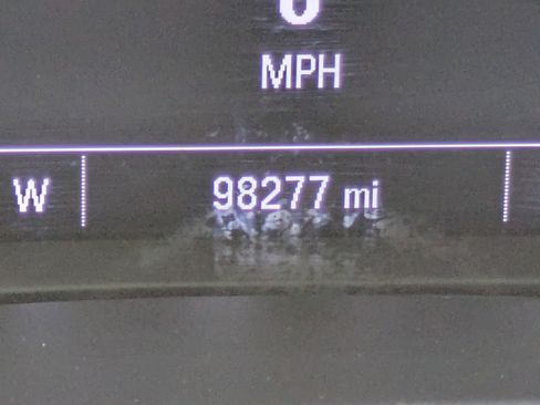 Used 2023 Chevrolet Malibu LT image 20