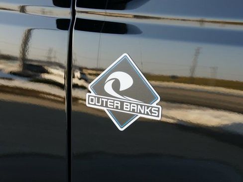 New 2026 Ford Bronco Outer Banks image 9