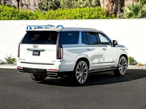 Used 2025 Cadillac Escalade Premium Luxury w/ Touring Package AWD/4WD image 7