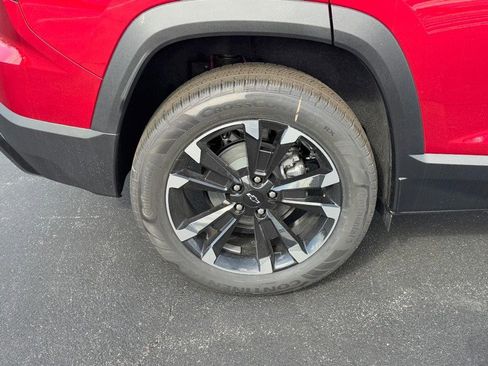 New 2026 Chevrolet Equinox RS w/ LPO, Floor Liner Package image 21