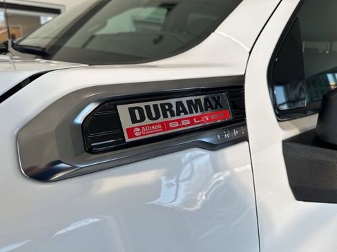 Used 2023 GMC Sierra 2500 AT4 w/ AT4 Premium Plus Package image 7