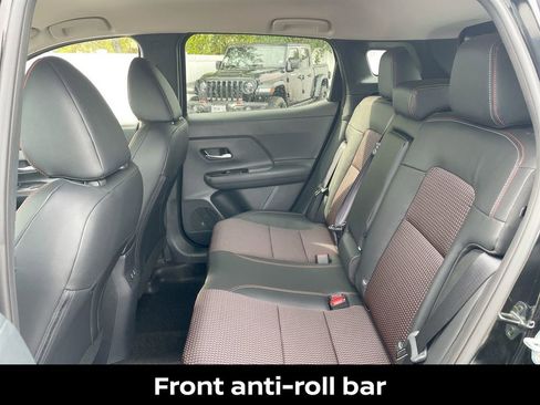 New 2026 Nissan Kicks SR image 35